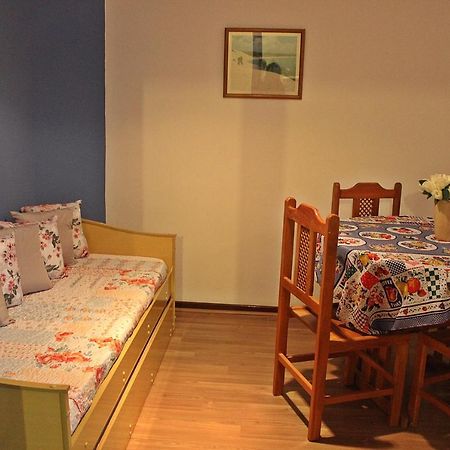 Apartamento Familiar - Praia Da Enseada Гуаружа Экстерьер фото