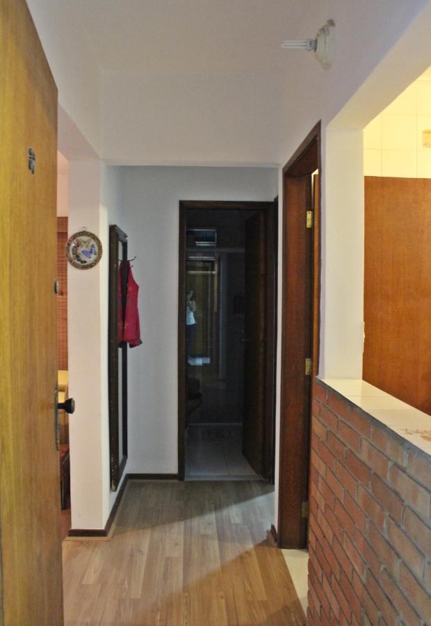 Apartamento Familiar - Praia Da Enseada Гуаружа Экстерьер фото